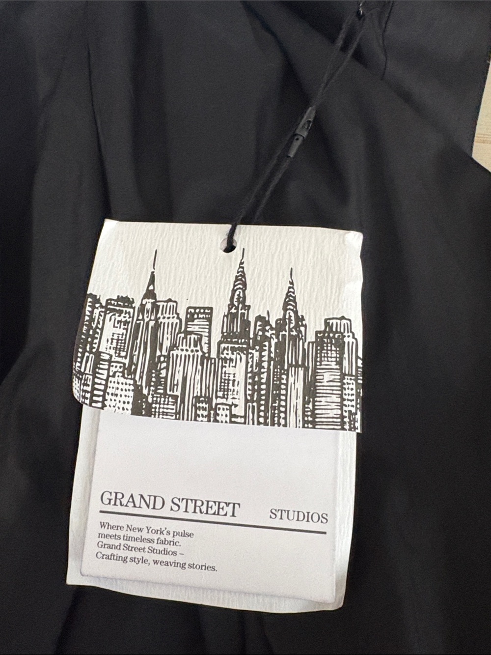 Grand Street Studios Bubble Hem Mini Dress Black Smocked Back NWT Medium - Picture 8 of 9